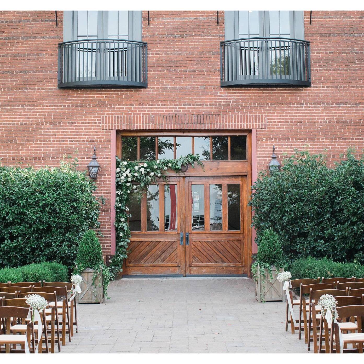 View More: Https://saratouchetphotography.pass.us/craigjenniferwedding